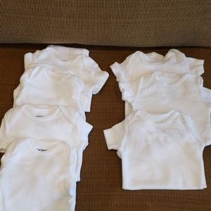 Set of baby newborn onesie long & short sleeve